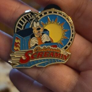 Disney Goofy California Screamin' Pin